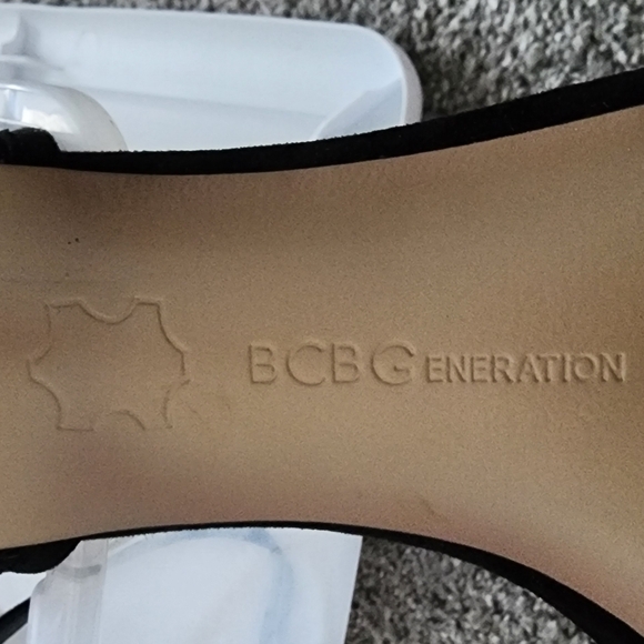 Black lace peep toe BCBG ankle strap heels, sz: 9.5 M - worn once - Picture 12 of 14